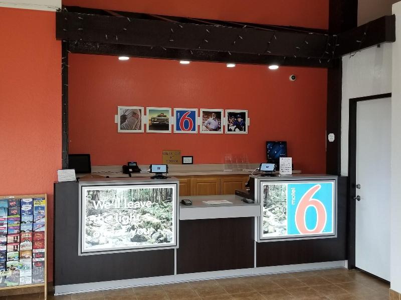 Motel 6 Santa Nella, CA - Los Banos image