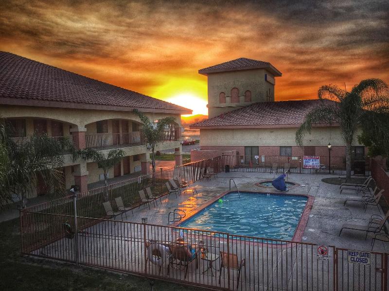Motel 6 Santa Nella, CA - Los Banos image