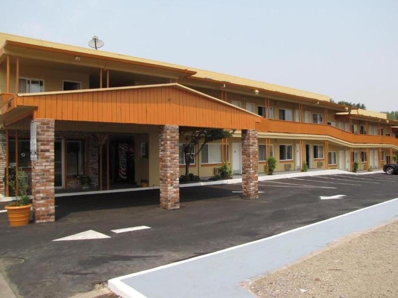 Classic Inn Red Bluff