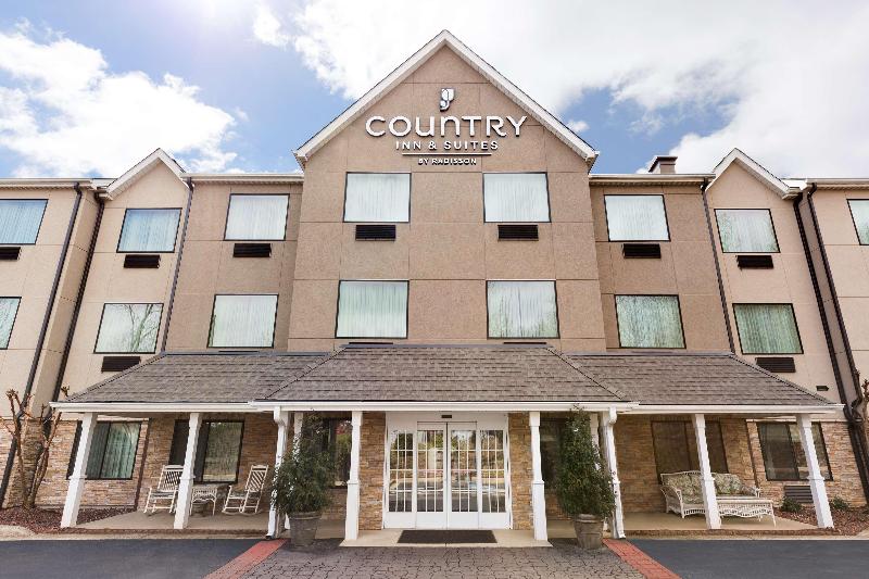 Country Inn & Suites Asheville at Outlet Mall NC