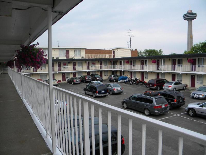 Fairway Inn By The Falls By Elevate Rooms