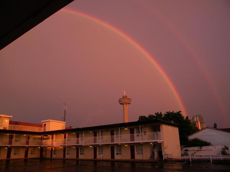 Fairway Inn By The Falls By Elevate Rooms