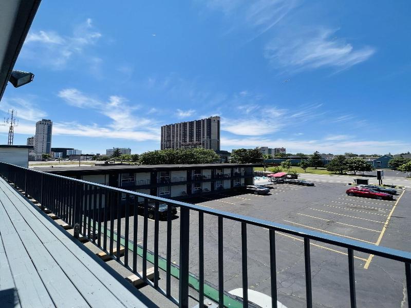 Fairway Inn By The Falls By Elevate Rooms