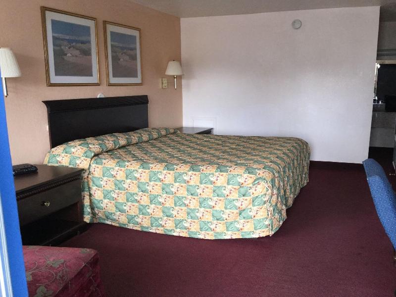 Belmont Inn Suites image