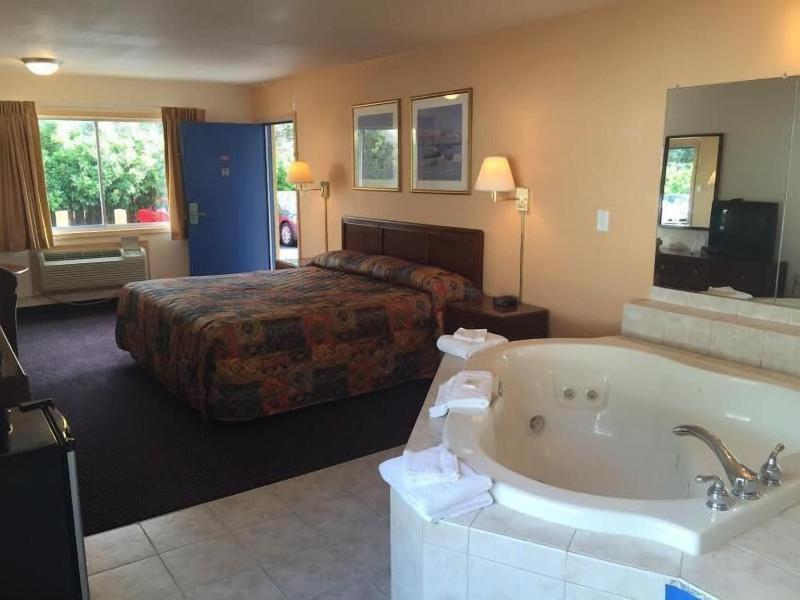 Belmont Inn Suites image
