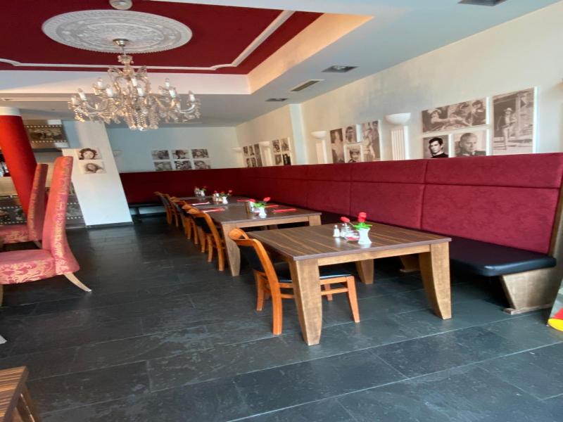 Cinehotel Maroni image