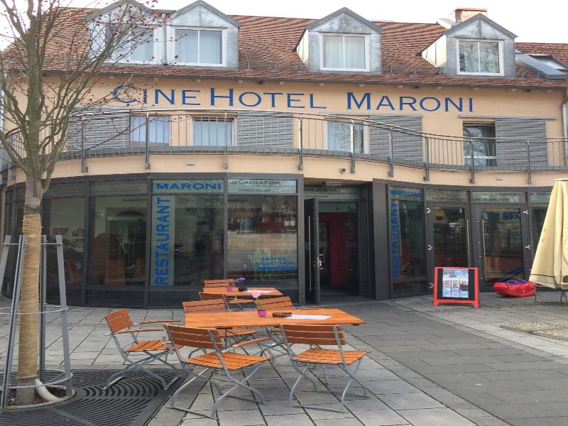 Cinehotel Maroni image