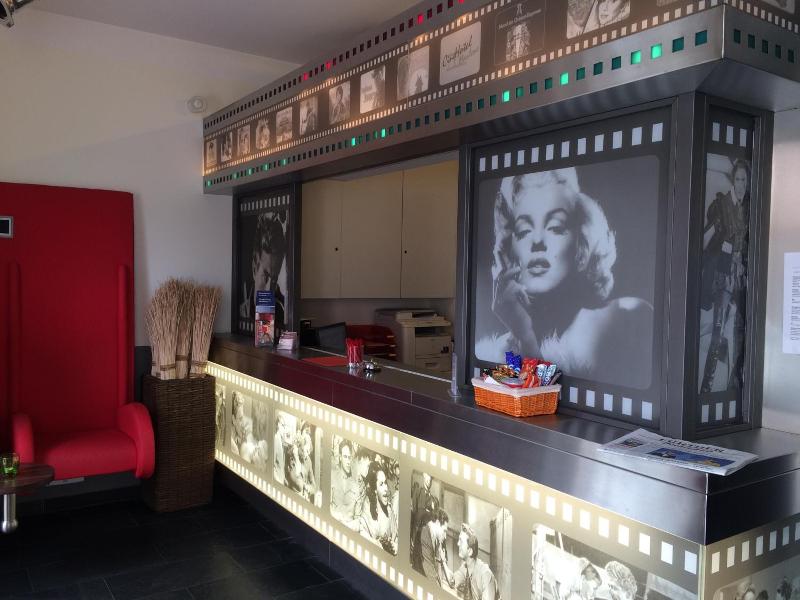 Cinehotel Maroni image