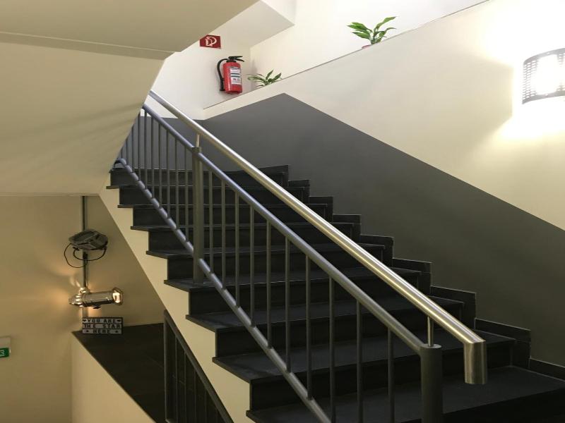Cinehotel Maroni image
