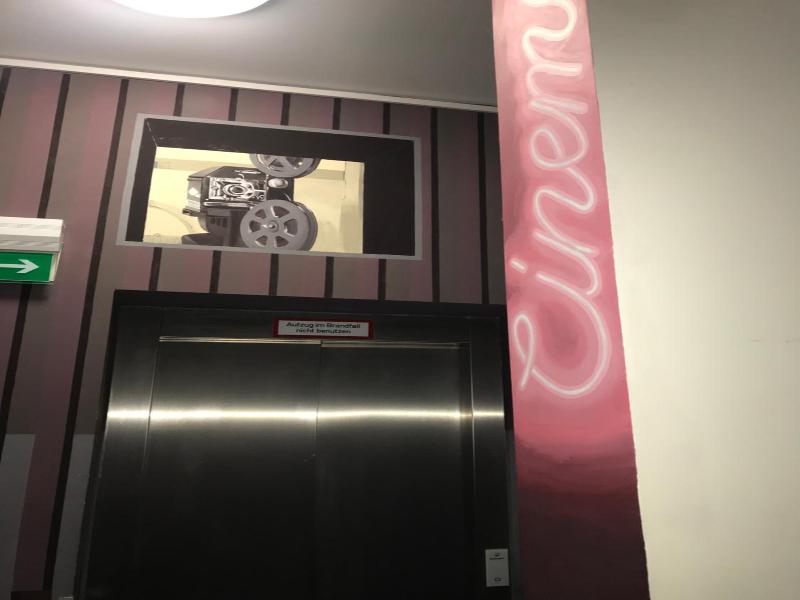 Cinehotel Maroni image