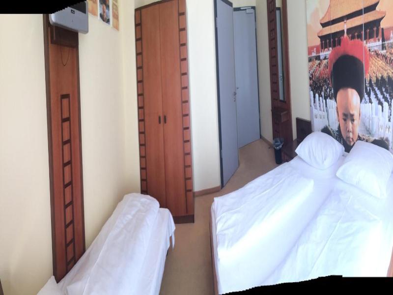 Cinehotel Maroni image