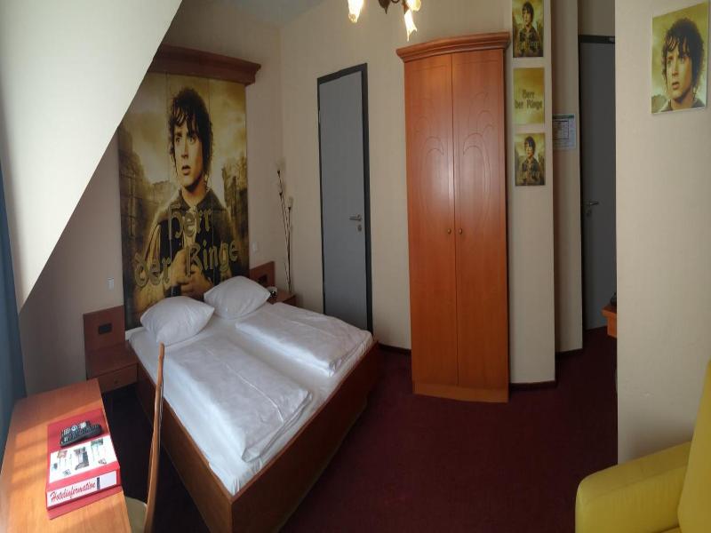 Cinehotel Maroni image