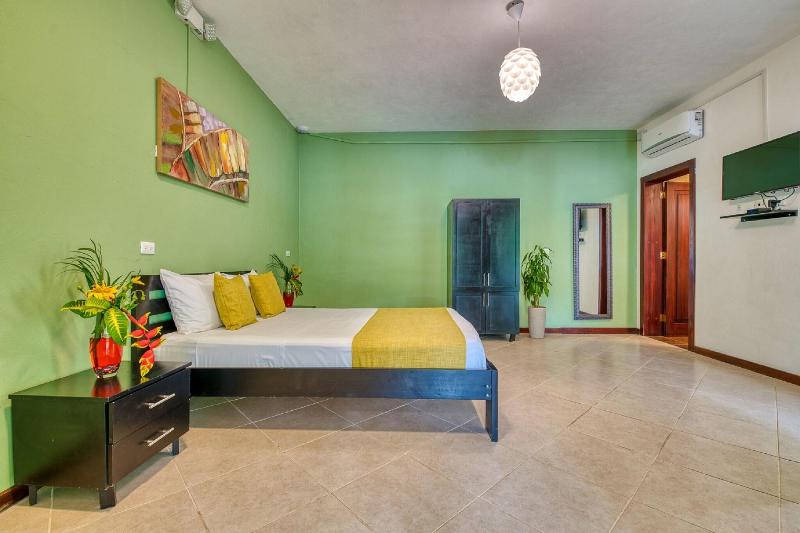 Terrazas Del Caribe image