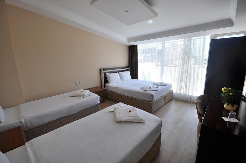 Baykal Hotel Istanbul image