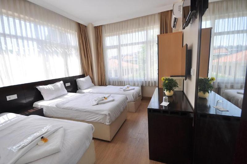 Baykal Hotel Istanbul image