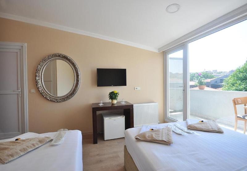 Baykal Hotel Istanbul image