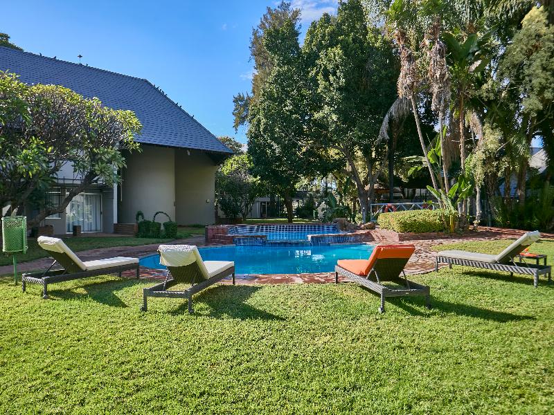 Cresta Thapama Hotel