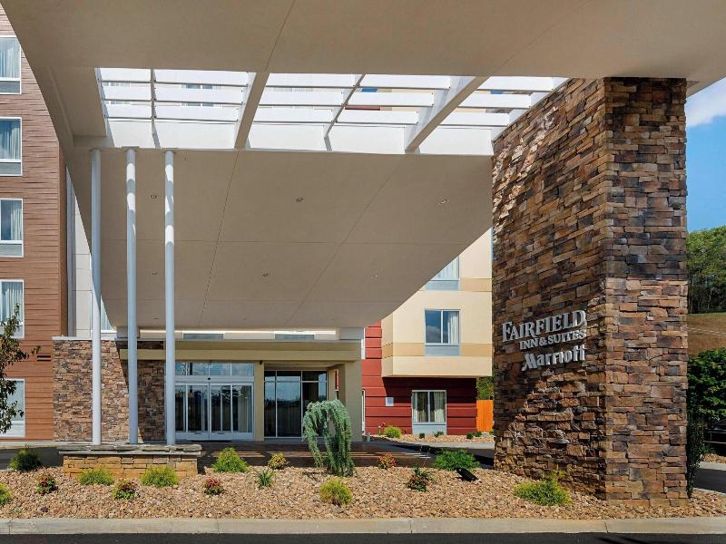 Fairfield Inn Suites By Marriott Abingdon image
