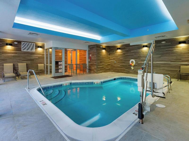 Fairfield Inn Suites By Marriott Abingdon image