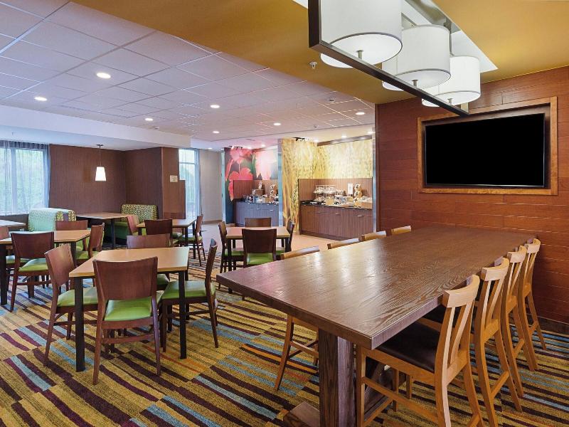 Fairfield Inn Suites By Marriott Abingdon image