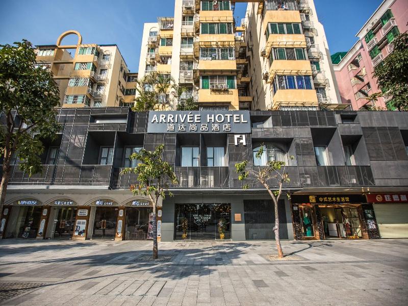 Arrivee Hotel image