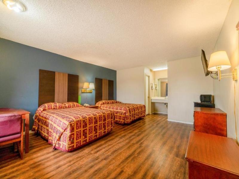 Executive Inn By OYO Mineral Wells US-180 image