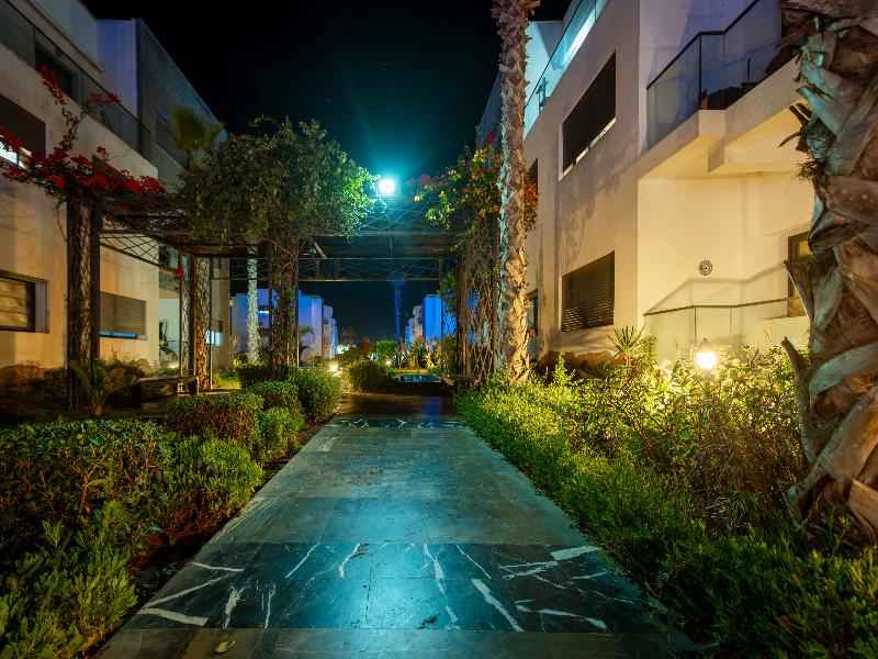 Garden Bay Appart Hotel — exterior view
