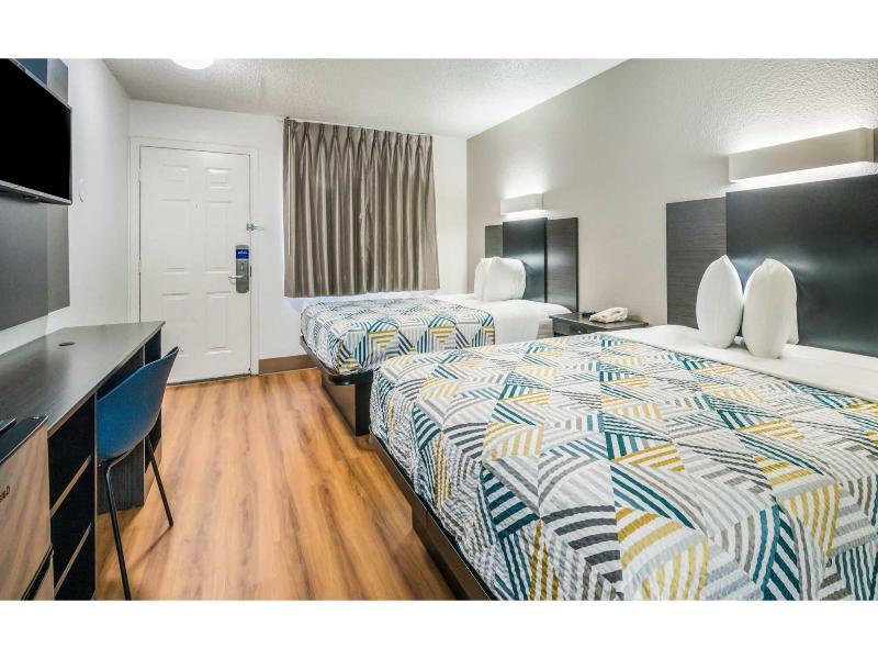 Motel 6 Irving, TX - Dallas image