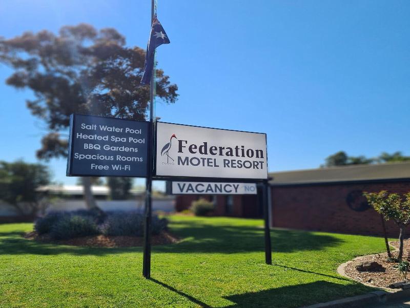 Federation Motor Inn
