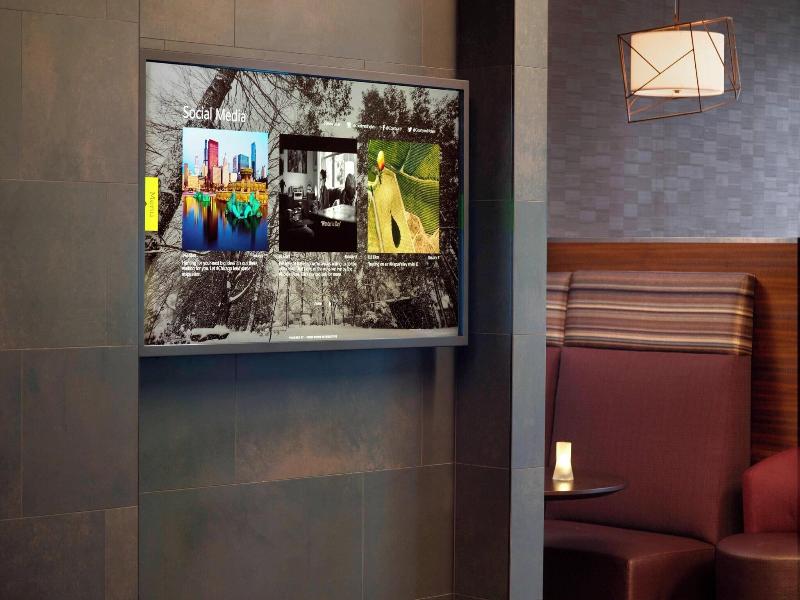 Courtyard By Marriott Lagrange