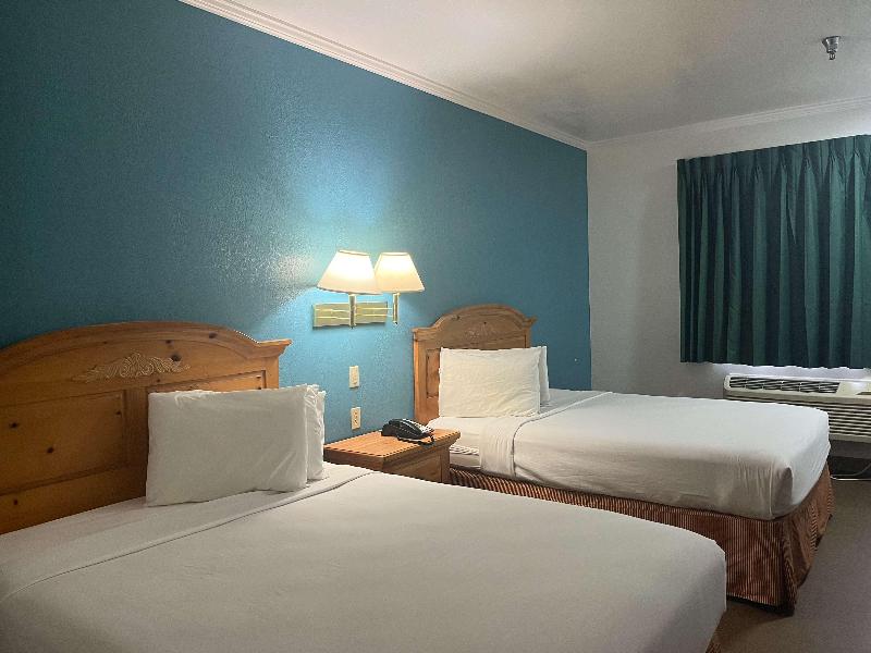 Portland Inn Indiana image