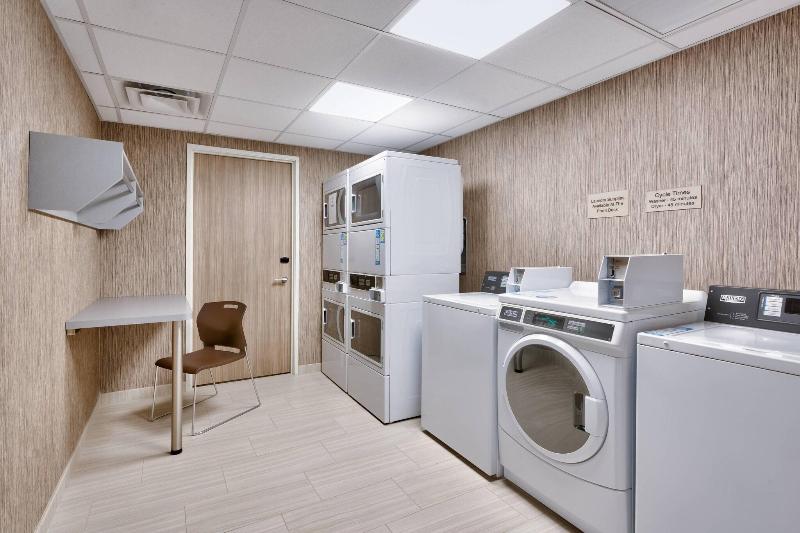 Springhill Suites By Marriott Colorado Springs Nor image