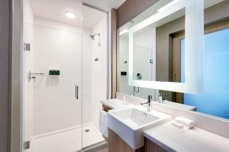 Springhill Suites By Marriott Colorado Springs Nor image