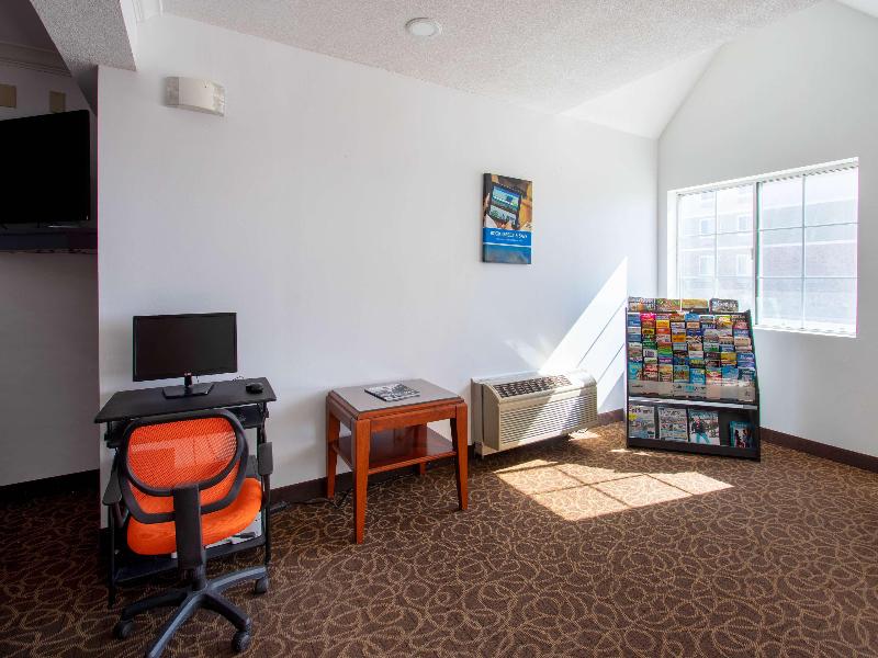 Motel 6 El Paso Southeast image