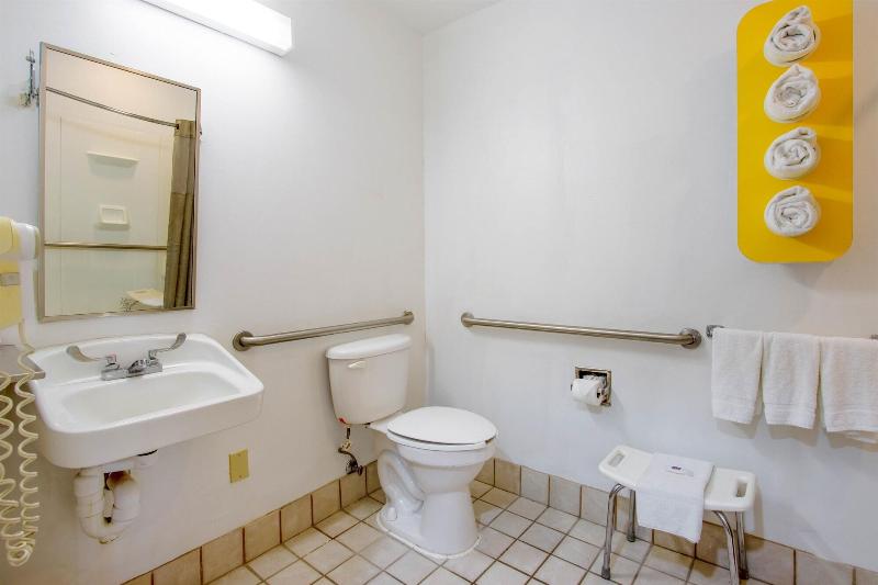 Motel 6 El Paso Southeast image