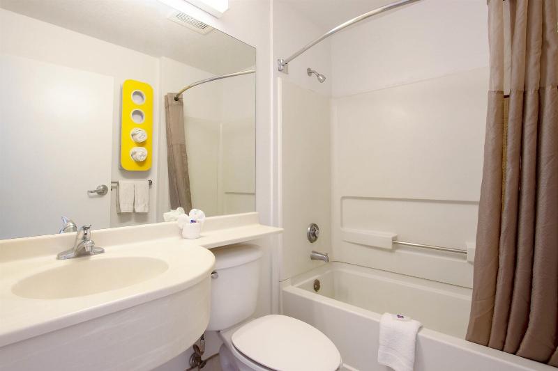 Motel 6 El Paso Southeast image