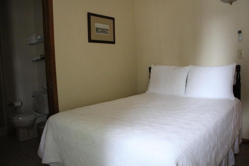 Cedar Creek image