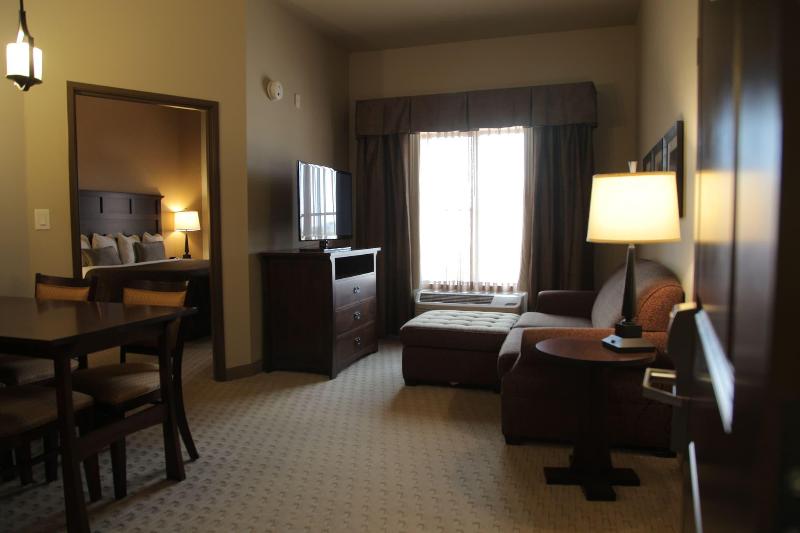 Teddy S Residential Suites New Town image