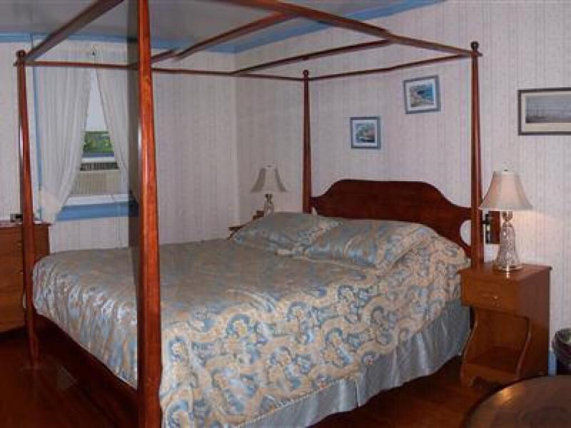 Blackberry River Inn image