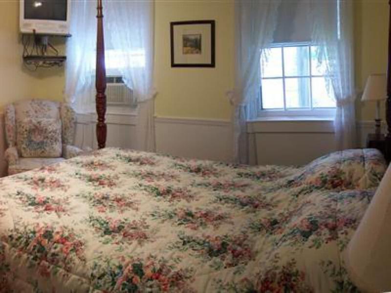 Blackberry River Inn image