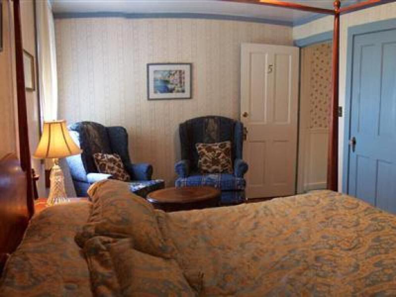 Blackberry River Inn image