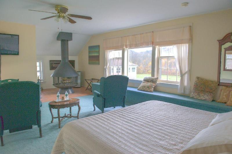 Blackberry River Inn image