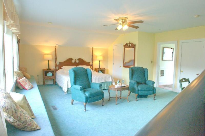 Blackberry River Inn image