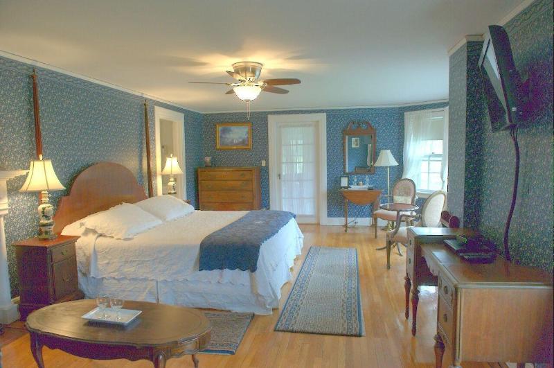 Blackberry River Inn image