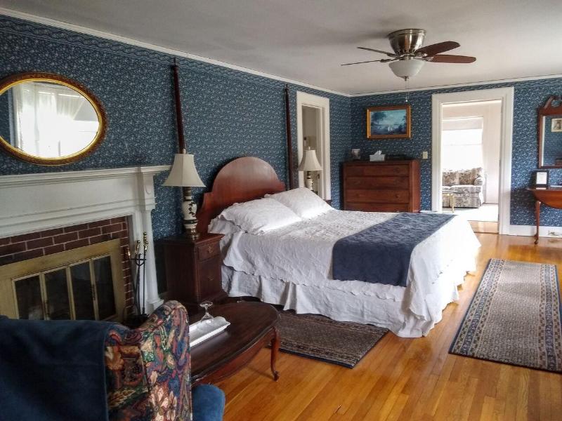 Blackberry River Inn image