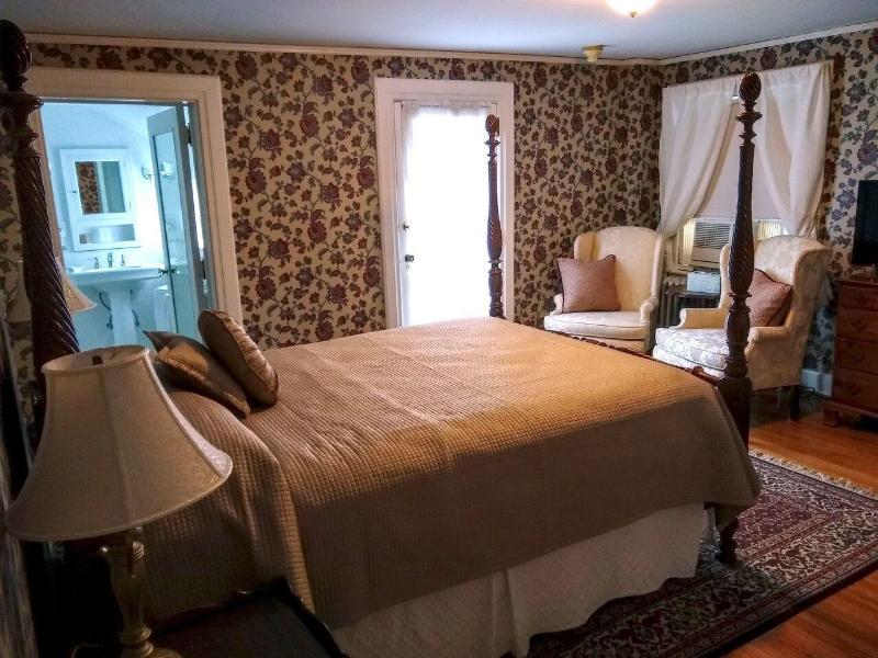 Blackberry River Inn image
