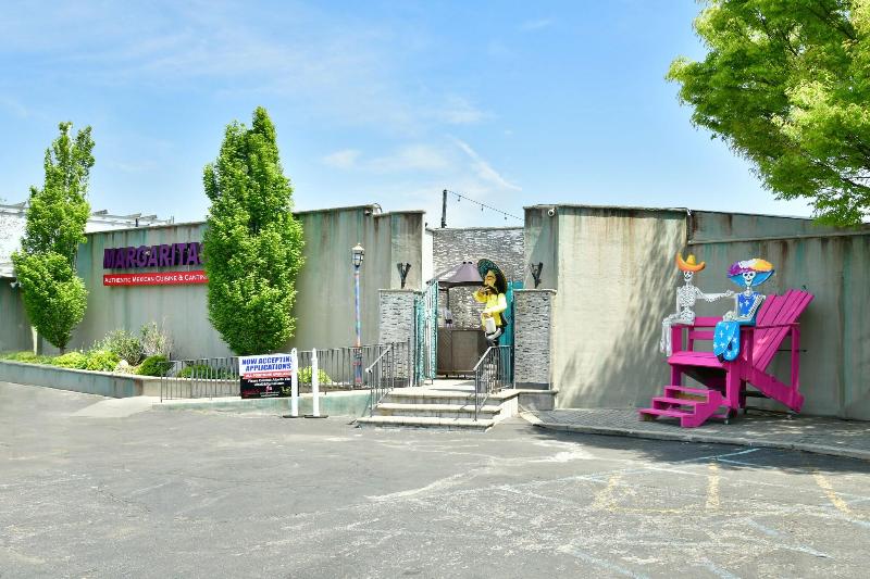 The Freeport Inn And Marina image