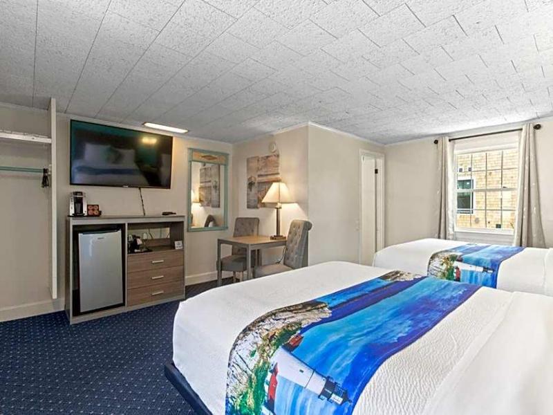 Olde Tavern Motel And Inn image