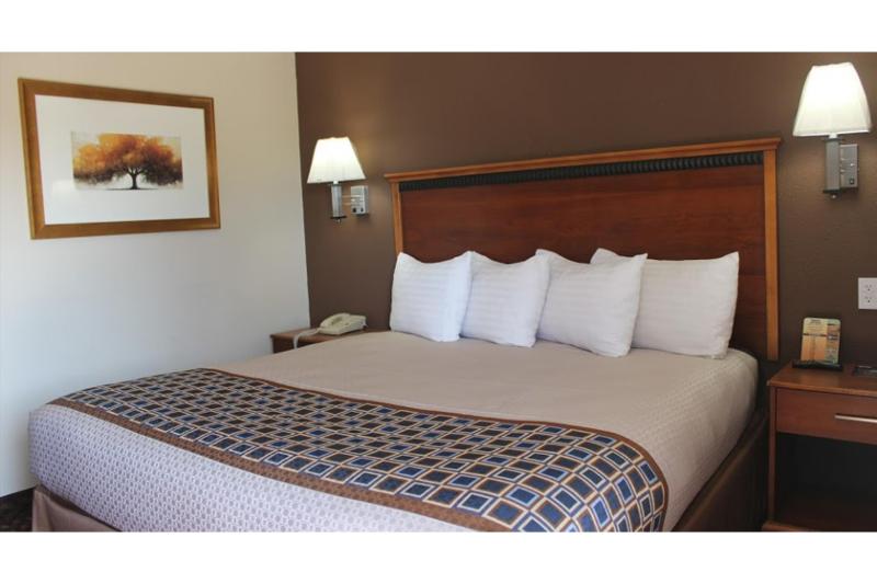 Travel Inn By OYO Omaha image