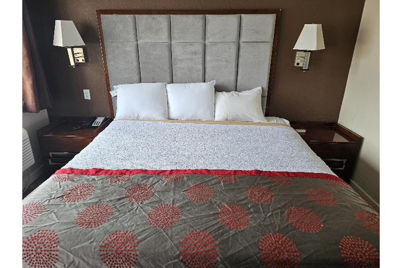 Travel Inn By OYO Omaha image
